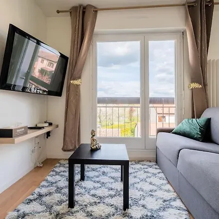 Appartement Le Charlie - 4 Pers' - 2 Lits - Parking - Netflix Woippy